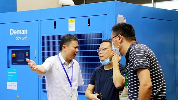 第21屆環博會圓滿收官，91成人抖音短视频節能無油鼓風機，留下品質精湛、價格厚道的好印象！
